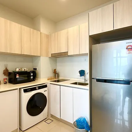 The Shore Premier Suites By Sunset Seaview Vacation Condos Kota Kinabalu Exterior photo