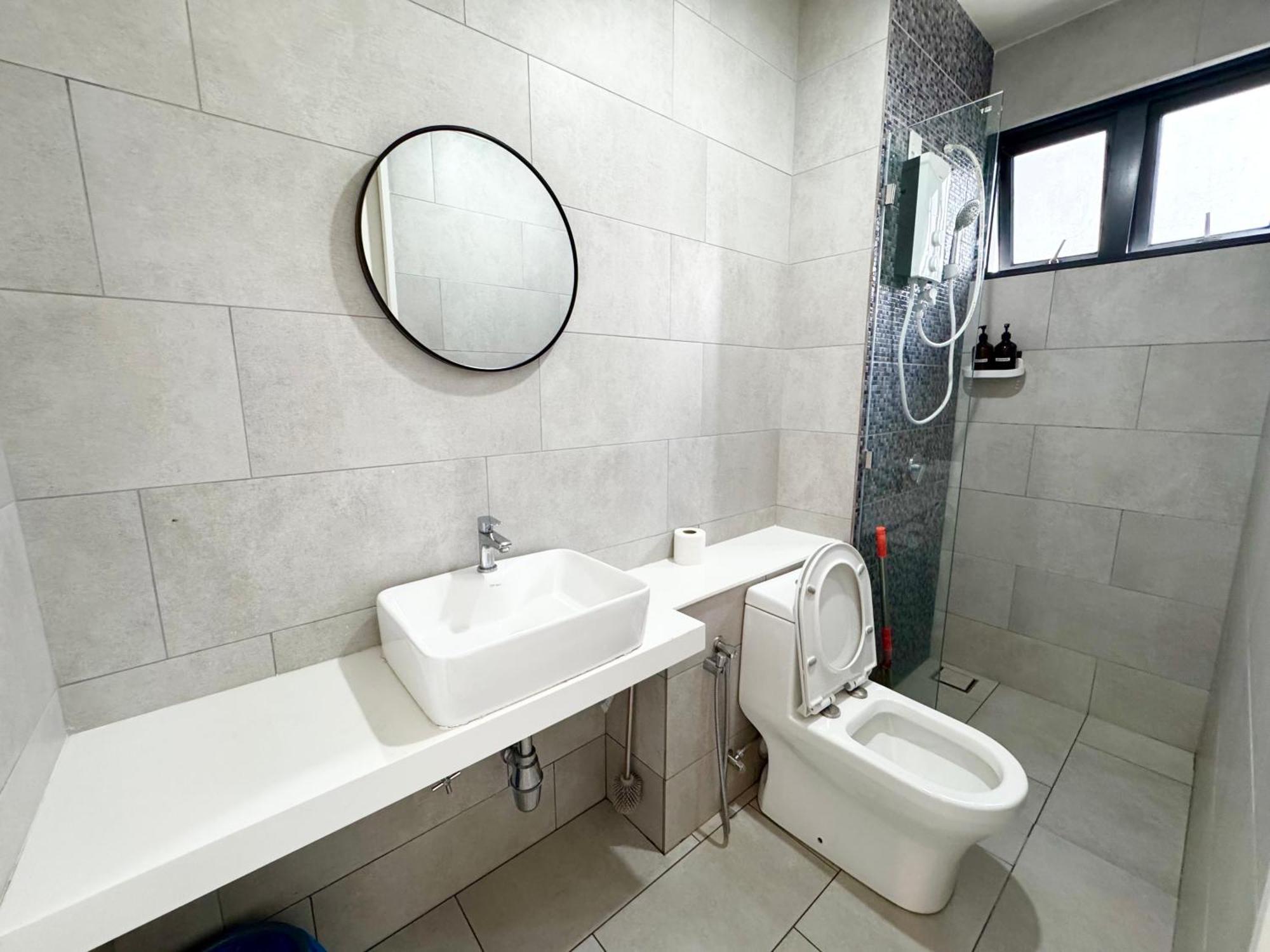 The Shore Premier By Sunset Seaview Vacation Apartment Kota Kinabalu