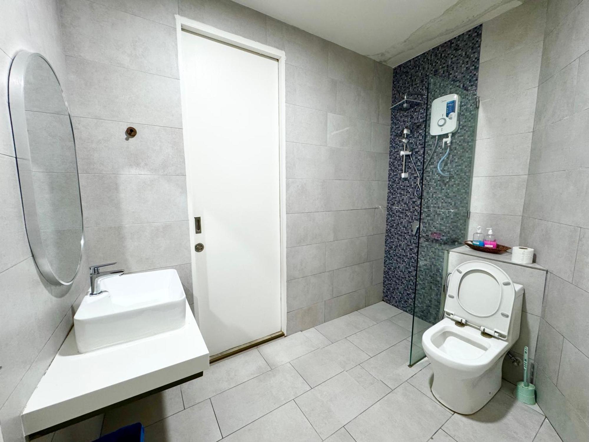 The Shore Premier By Sunset Seaview Vacation Apartment